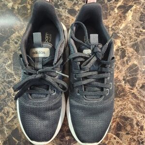 Adidas cloudfoam shoes